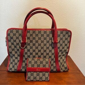 Gucci Vintage Logo Red and Beige Tote and Wallet Set. Very Good Condition